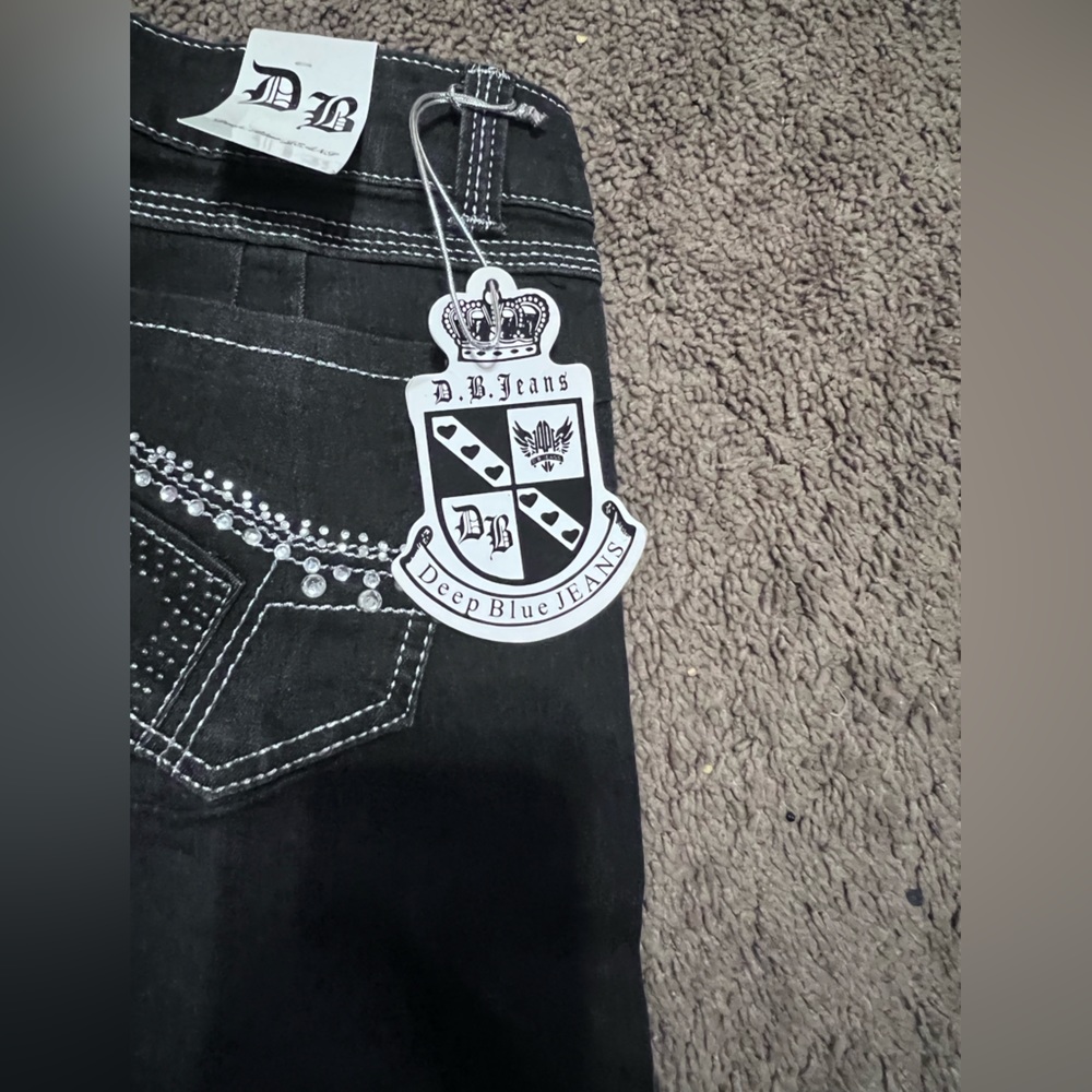 Jeans - Picture 8 of 12